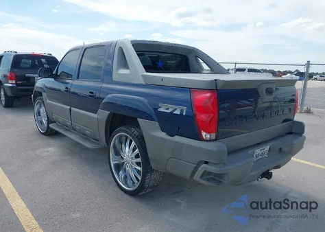 2002 Chevrolet Avalanche 1500 из США, поврежденный, VIN 3GNEK13T72G174634
